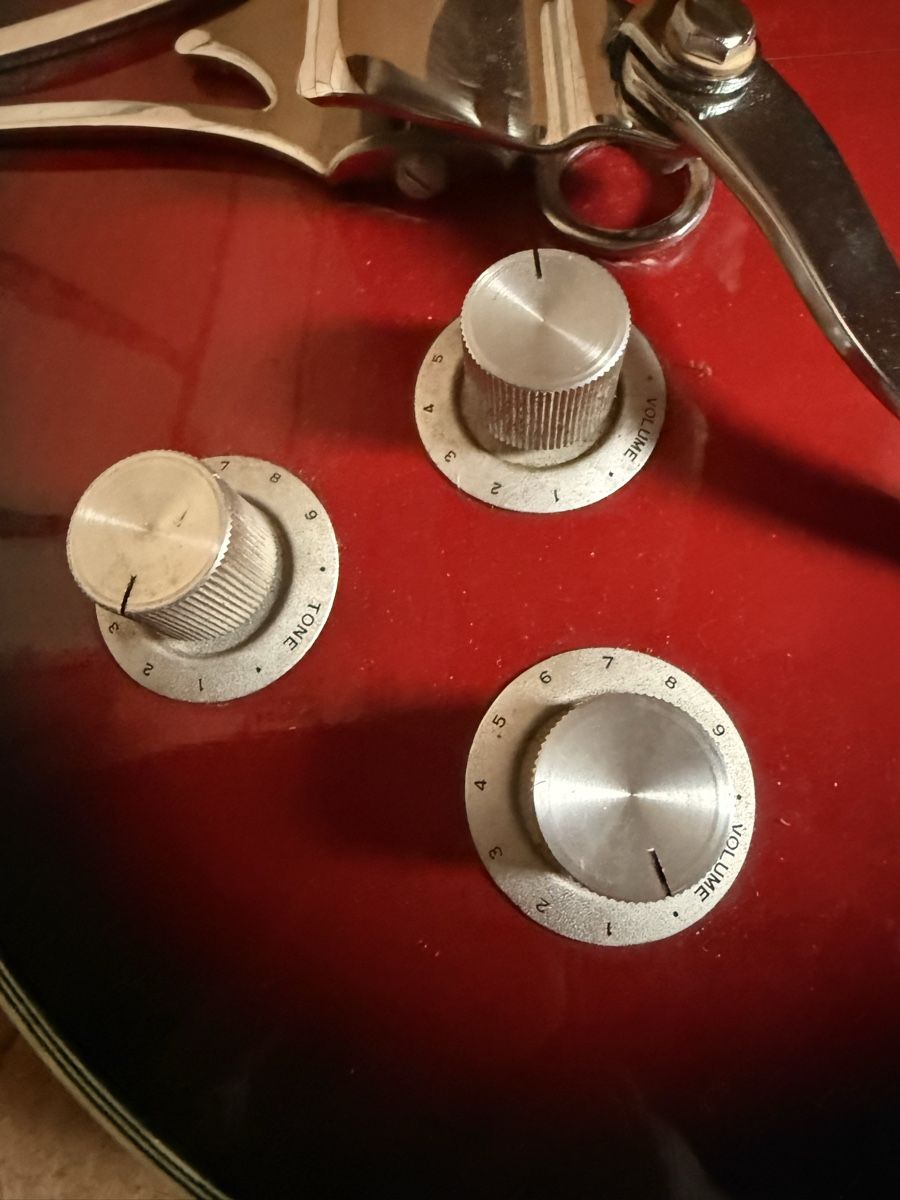 Strumenti musicali: Teisco MCM E-Gitarre Vintage – Usato da Zürich venduto da Jamezone 3