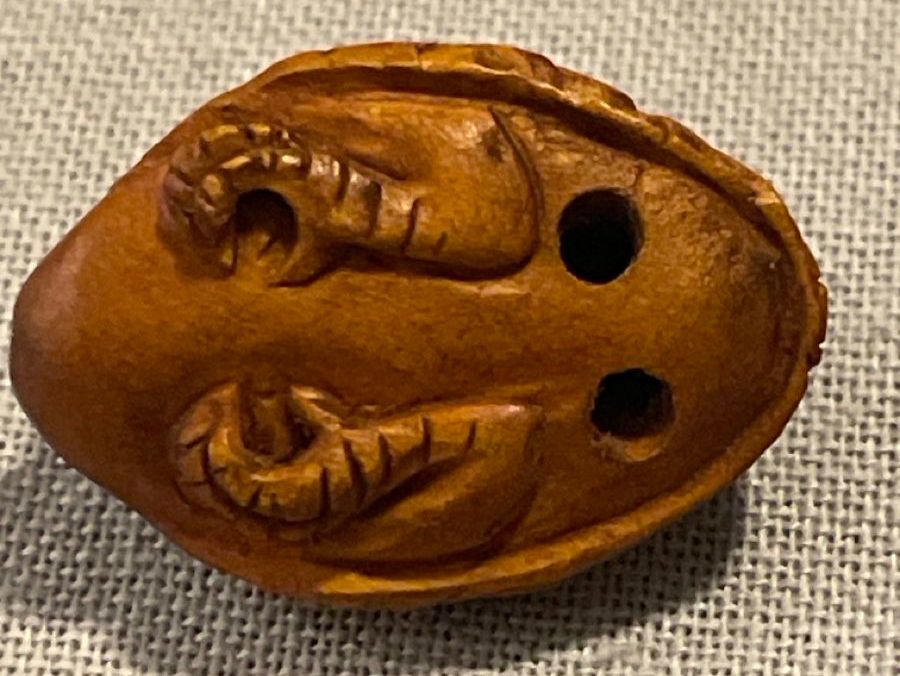 Statuette: Netsuke Holz, sehr kleiner Schwan – Usato da Embrach venduto da Gauvain1 2