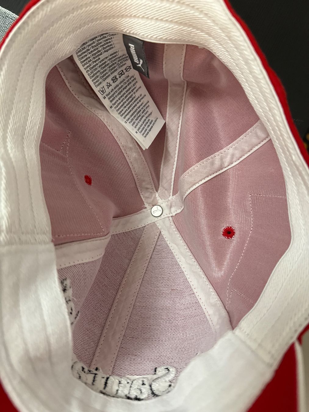 Puma Copricapi, berretti & cappellini: Ferrari F1 Hat – Usato da Lausanne venduto da hoo_5m7y 3