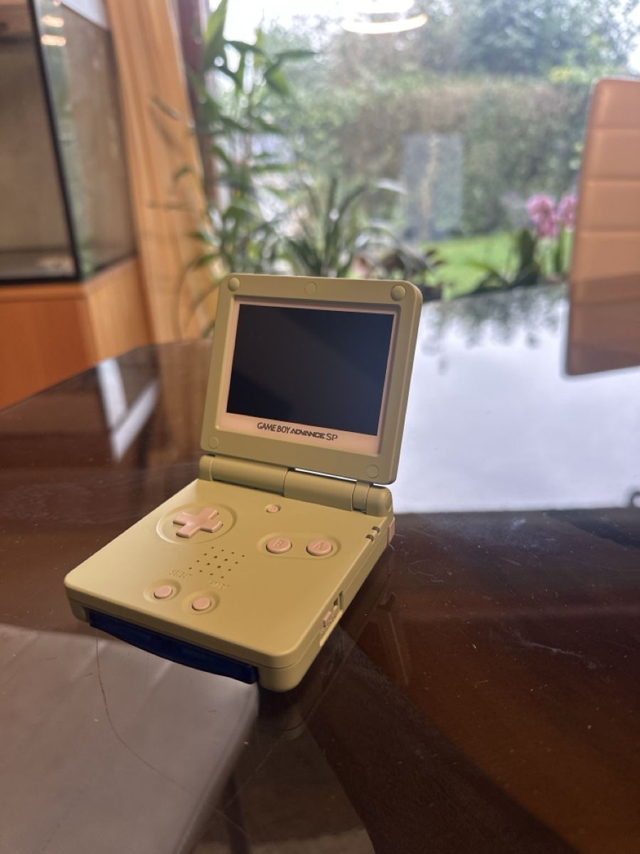 Nintendo Consoles: Gameboy Advance SP – Neuf (Voir description) à Tegerfelden par ric_gg55