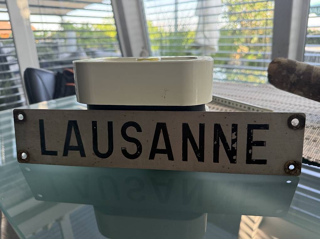 Insegne: Original SBB Zuglaufschild LAUSANNE  – Usato da Jens venduto da KillBill