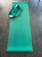 Jade Yoga Matte mit Tragetasche grün guter Zustand