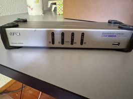 ATEN Dual-View KVM-Switch 4 Port