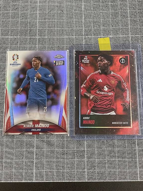 Topps Cartes à collectionner: Topps Kobbie Mainoo Lot – D'occasion à Nürensdorf par Mulderi9