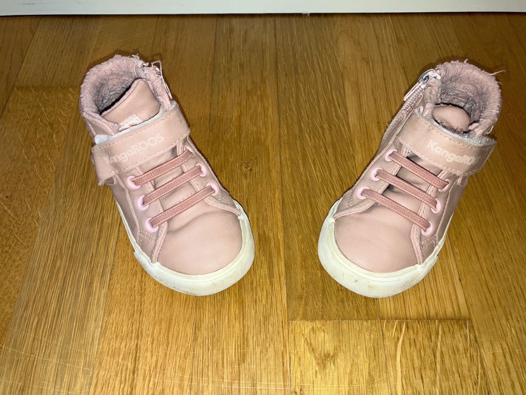 Schuhe für Jungen: Kinder Winterschuhe, Grösse 23 – Gebraucht aus Zürich von Dudu2020 1