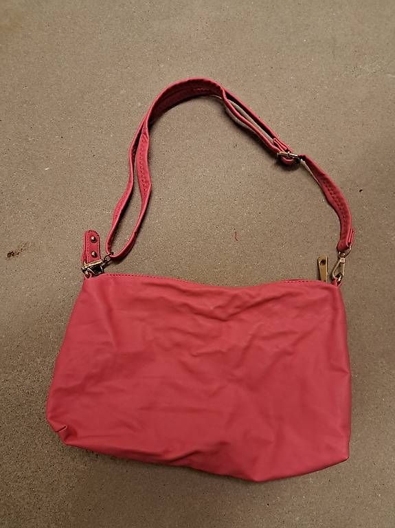 Borse da donna: Handtasche Pink – Usato da Oetwil a.d. Limmat venduto da Stupsi1234