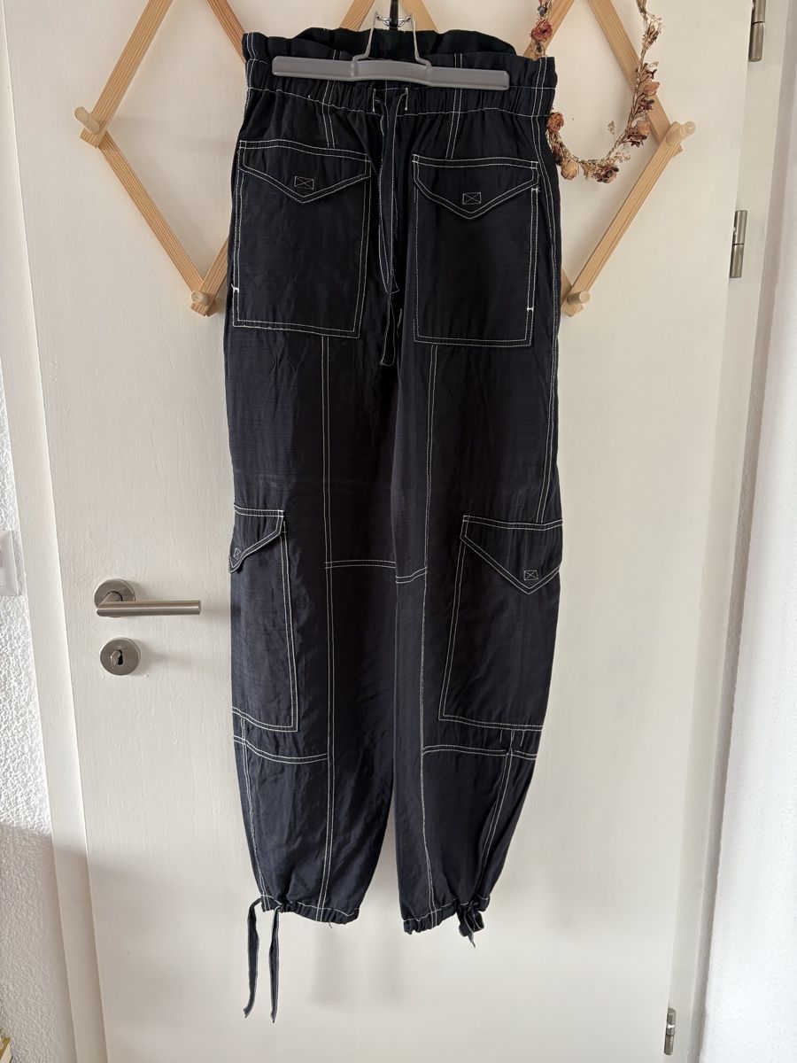 Ganni Pantaloni: Ganni Hose 36 – Usato da Gossau SG venduto da adriana85079