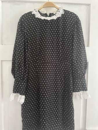 Sandro Kleid schwarz mit Pünktchen, Gr. 36