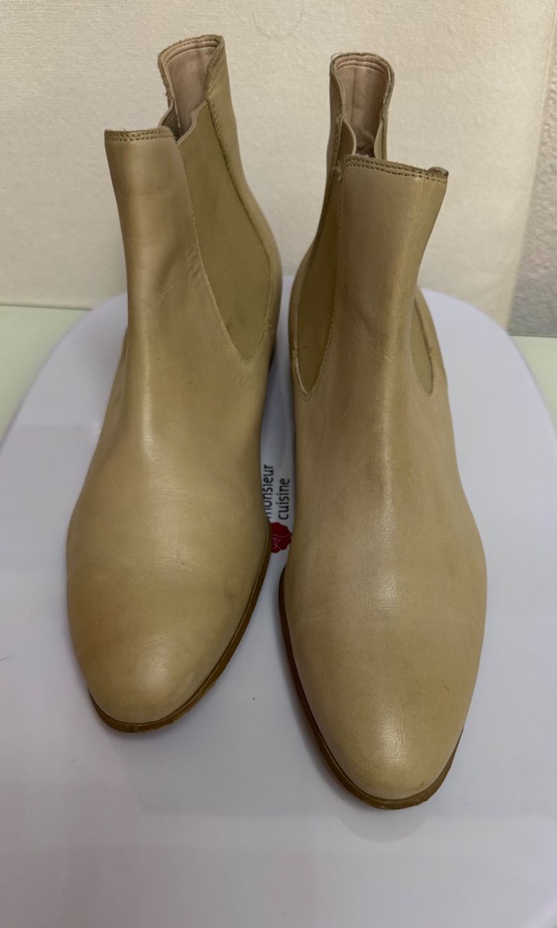 Scarpe da donna: Schicke Leder Stiefeletten, Beigi , Gr. 40 – Nuovo (secondo la descrizione) da Adliswil venduto da Jessik0 1