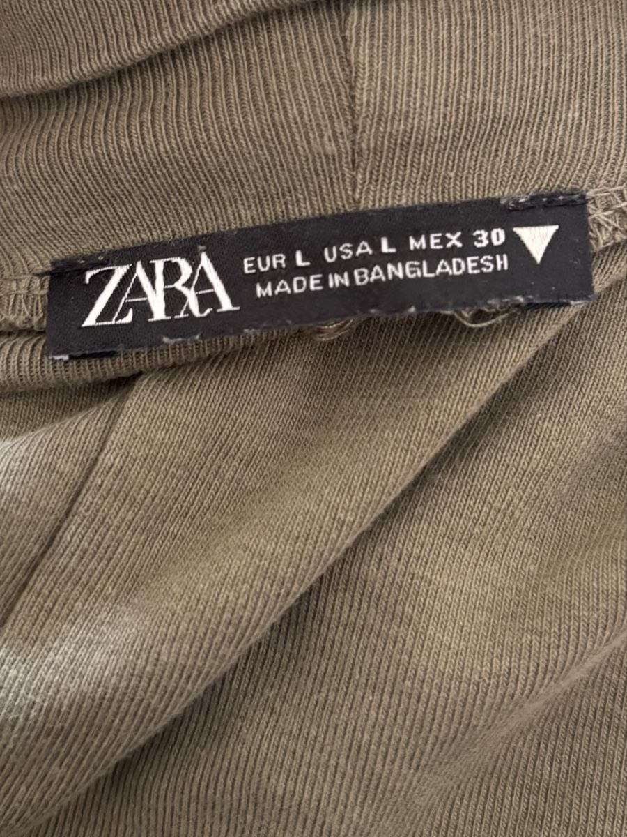 Zara Maglioni & Felpe: olivgrünes Langarm Shirt – Usato da Erlen venduto da xdi_yy28 2