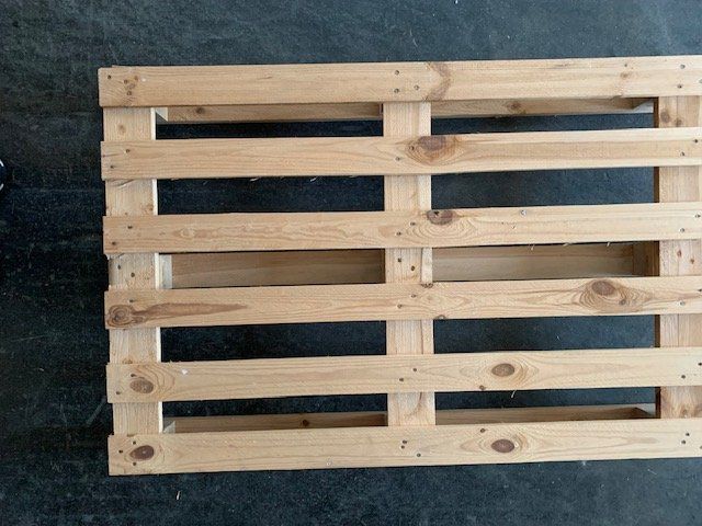 Pallets: Euro-Einwegpaletten – Usato da Eggenwil venduto da Atalas01