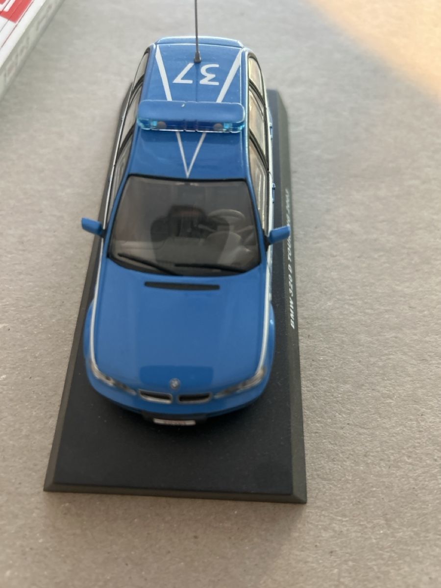 BMW Modellautos: Polizei Modellauto BMW 320 D – Neu (gemäss Beschreibung) aus Möhlin von USA78 1