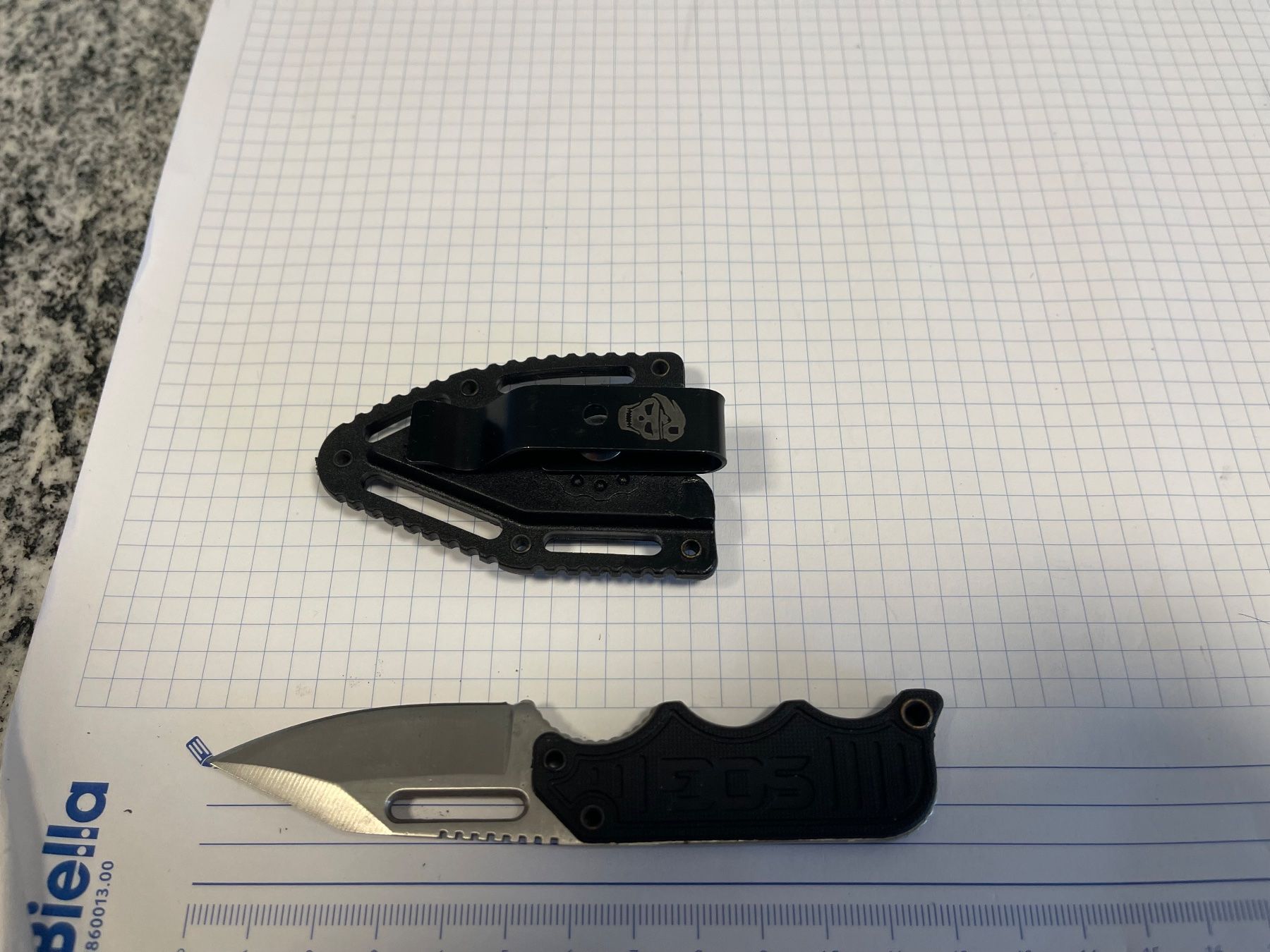 Accessori: Nek Knife (SOG) – Nuovo (secondo la descrizione) da Oberurnen venduto da Rororo64 1