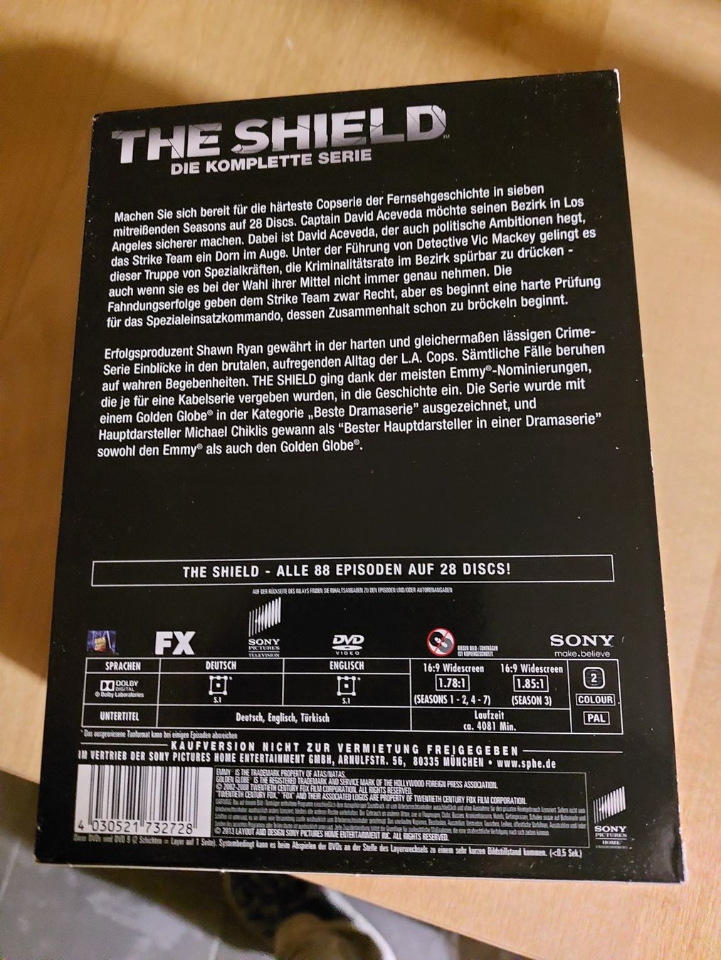 Tous les DVDs: The Shield – D'occasion à Inkwil par sugarbaby01 2