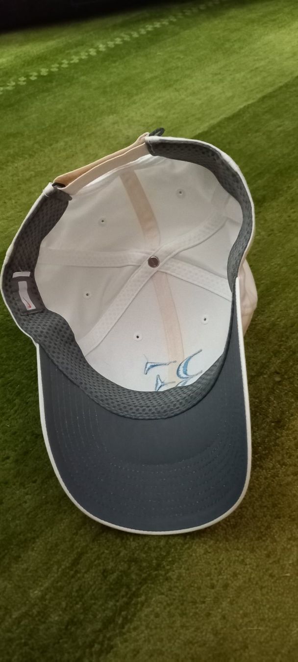 Nike Sonstige Kleidung & Accessoires: Federer cape – Neu und originalverpackt aus Höri von bsc_68fw 6