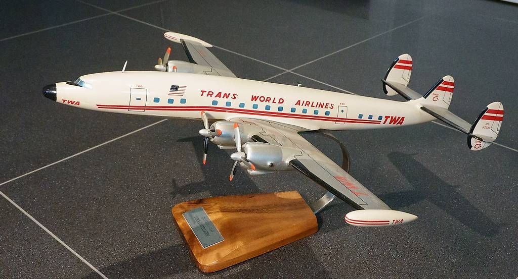 Lockheed Kit di modellismo & Modellini statici: Modèle Lockheed L-1049 TWA Super Constellation – Nuovo (secondo la descrizione) da Torny le Grand venduto da cla_w6np