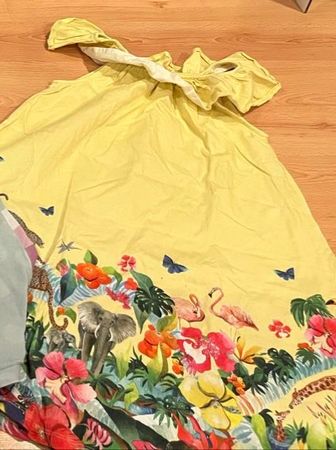 Sommerkleid H&M mit Elefanten, Flamingo, Röckli 134/140