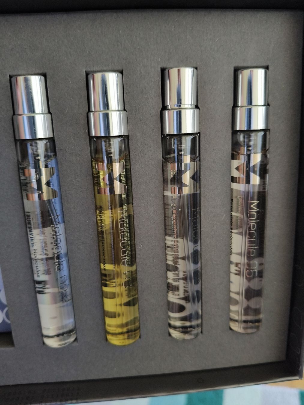 Parfum & Eau de Toilette: Escentric Molecules Discovery Set 4x 8.5ml Eau de Toilette  – Neu (gemäss Beschreibung) aus Zürich von sha_vw65 2