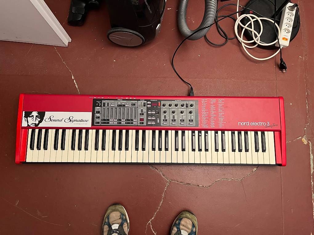 Clavia Musikinstrumente: Nord Electro 3 73 – Gebraucht aus Hinterkappelen von azulcltr
