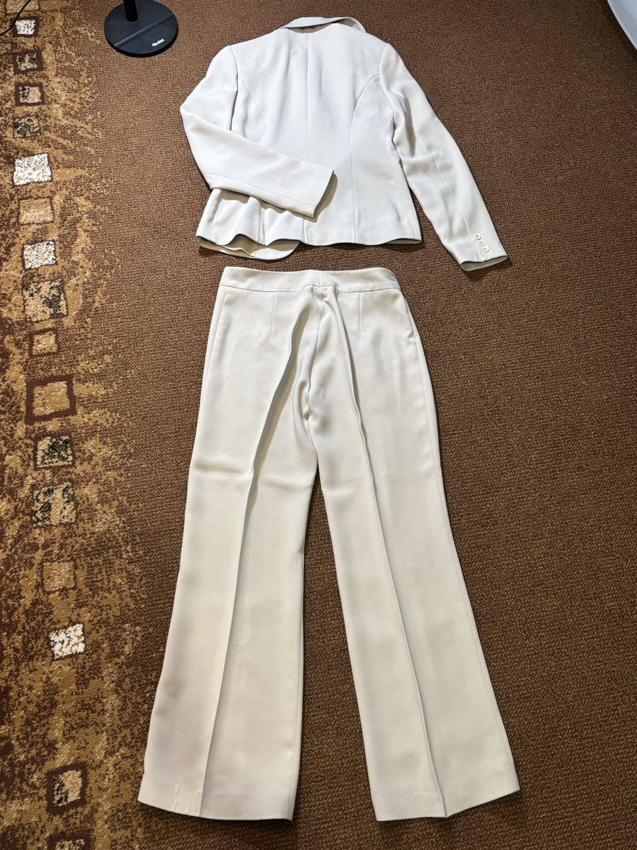 Lotti di vestiti: Ensemble – Nuovo (secondo la descrizione) da Genève venduto da Second_Hand_Ch 4