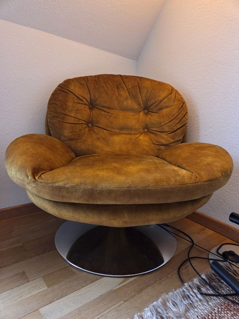 Kare Stühle: Drehsessel – Gebraucht aus Zürich von PatriciaAnna 1
