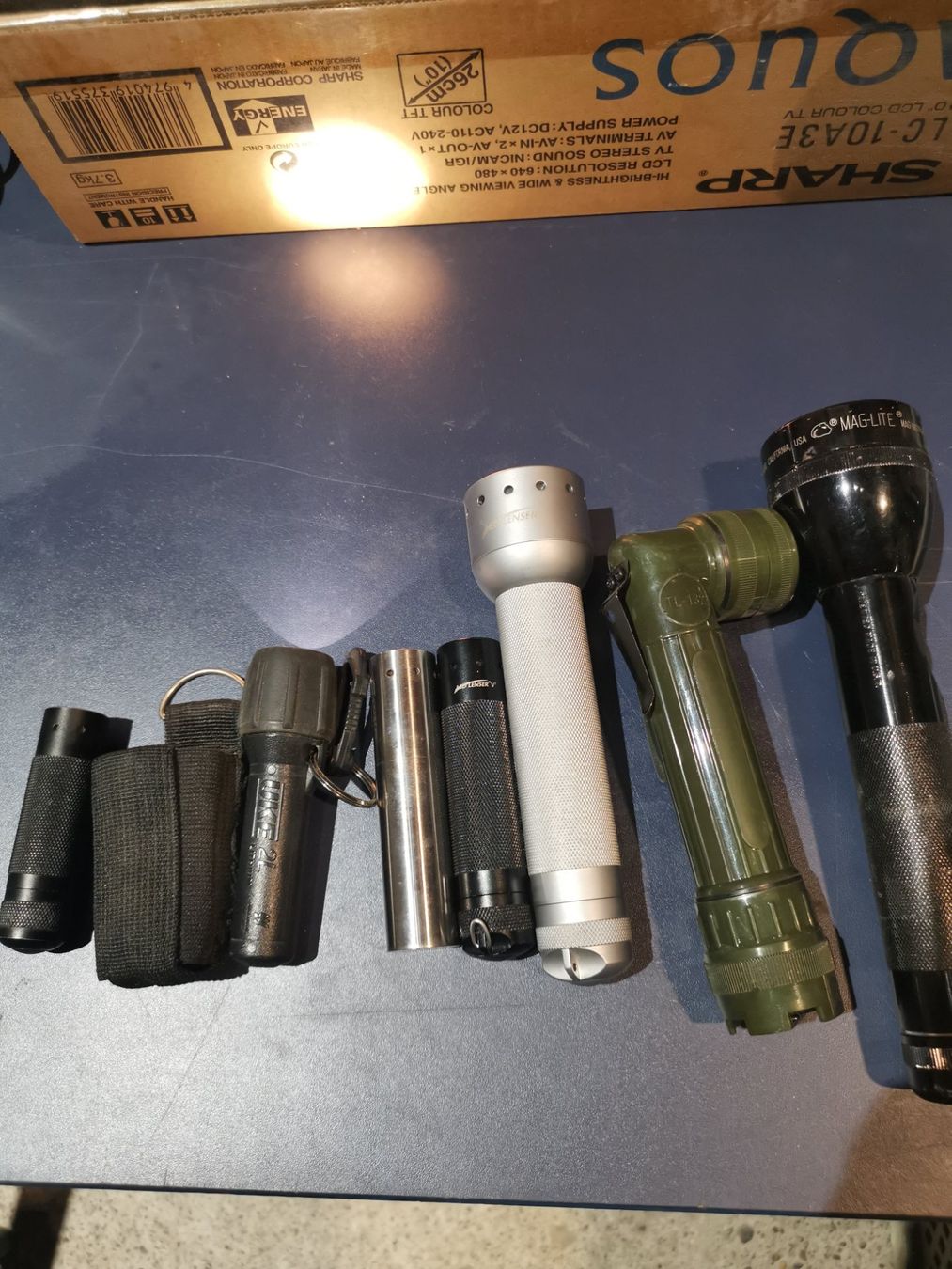 Tutti gli attrezzi: 7 Taschenlampen aus Sammlung – Nuovo (secondo la descrizione) da Zürich venduto da adi0111
