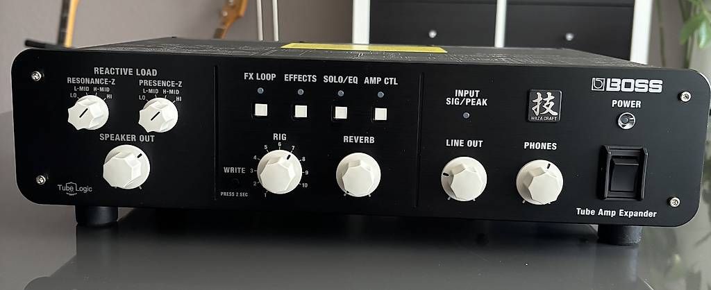 Musikinstrumente: Atténuateur Boss WAZA TAE – Gebraucht aus Grand-Lancy von smo_xv2h