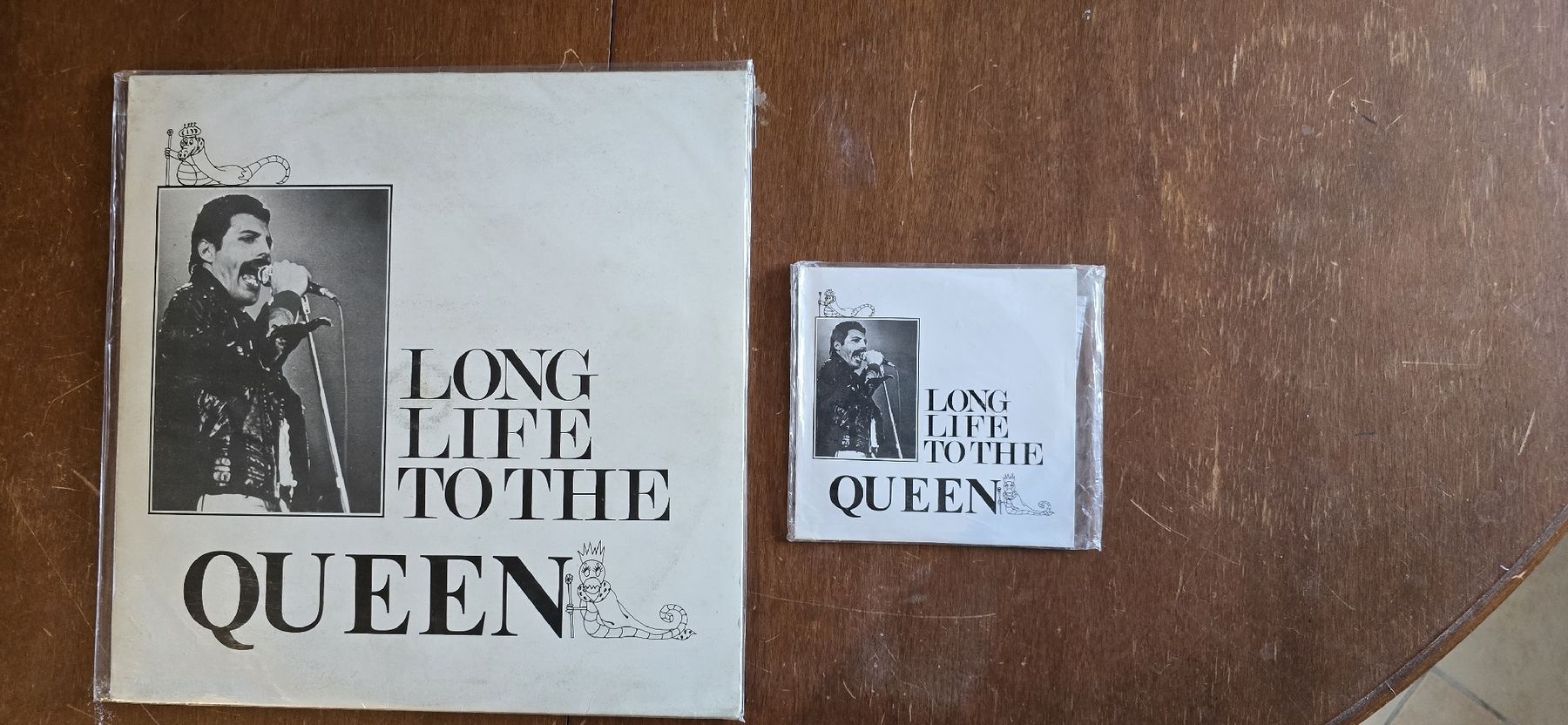 Dischi in vinile: Queen Long Life To The Queen Vinyle et CD – Usato da Longirod venduto da laumatthey