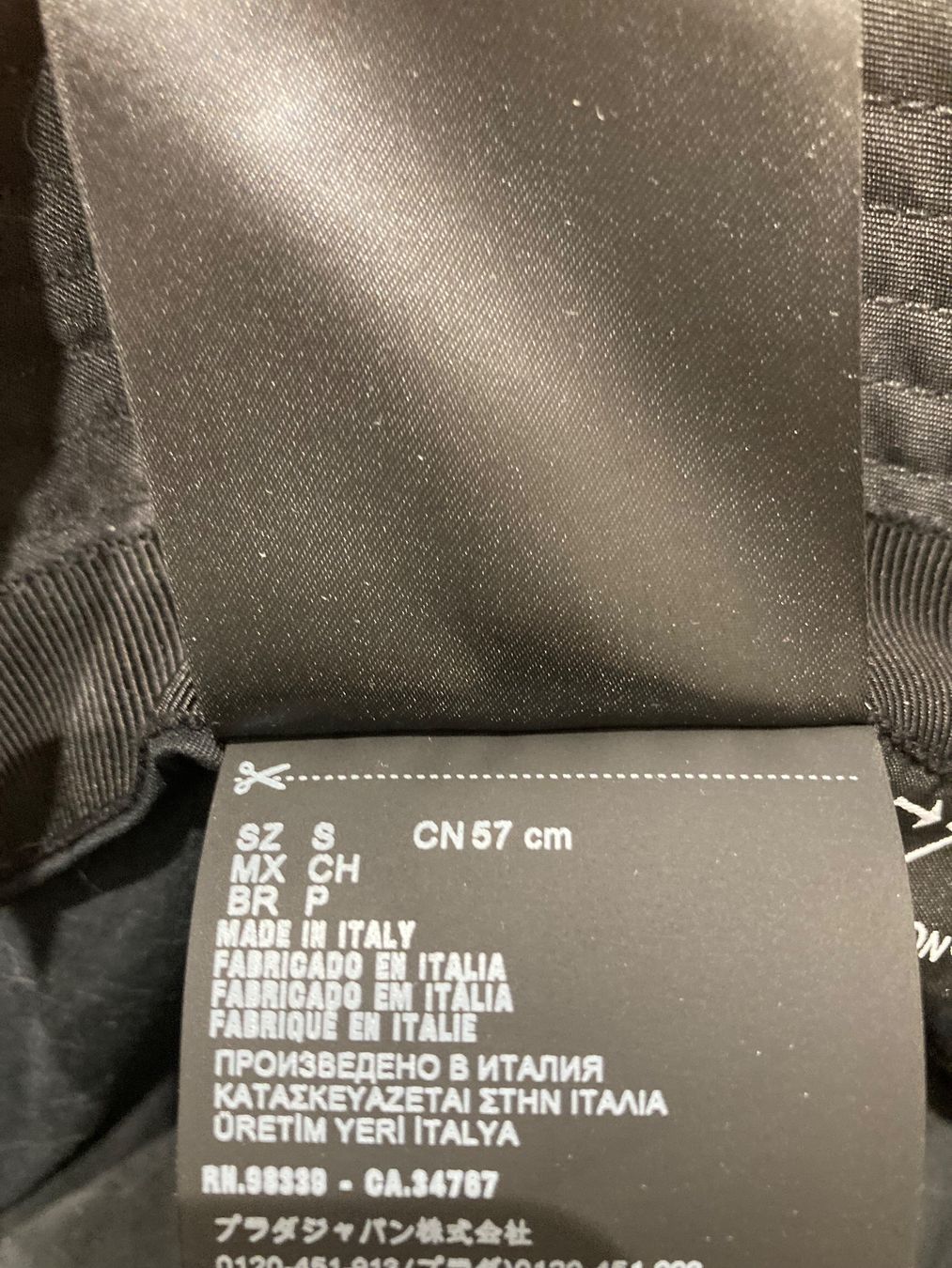 Prada Copricapi, berretti & cappellini: Prada HUT taglia S – Usato da Paradiso venduto da Kayakara 3