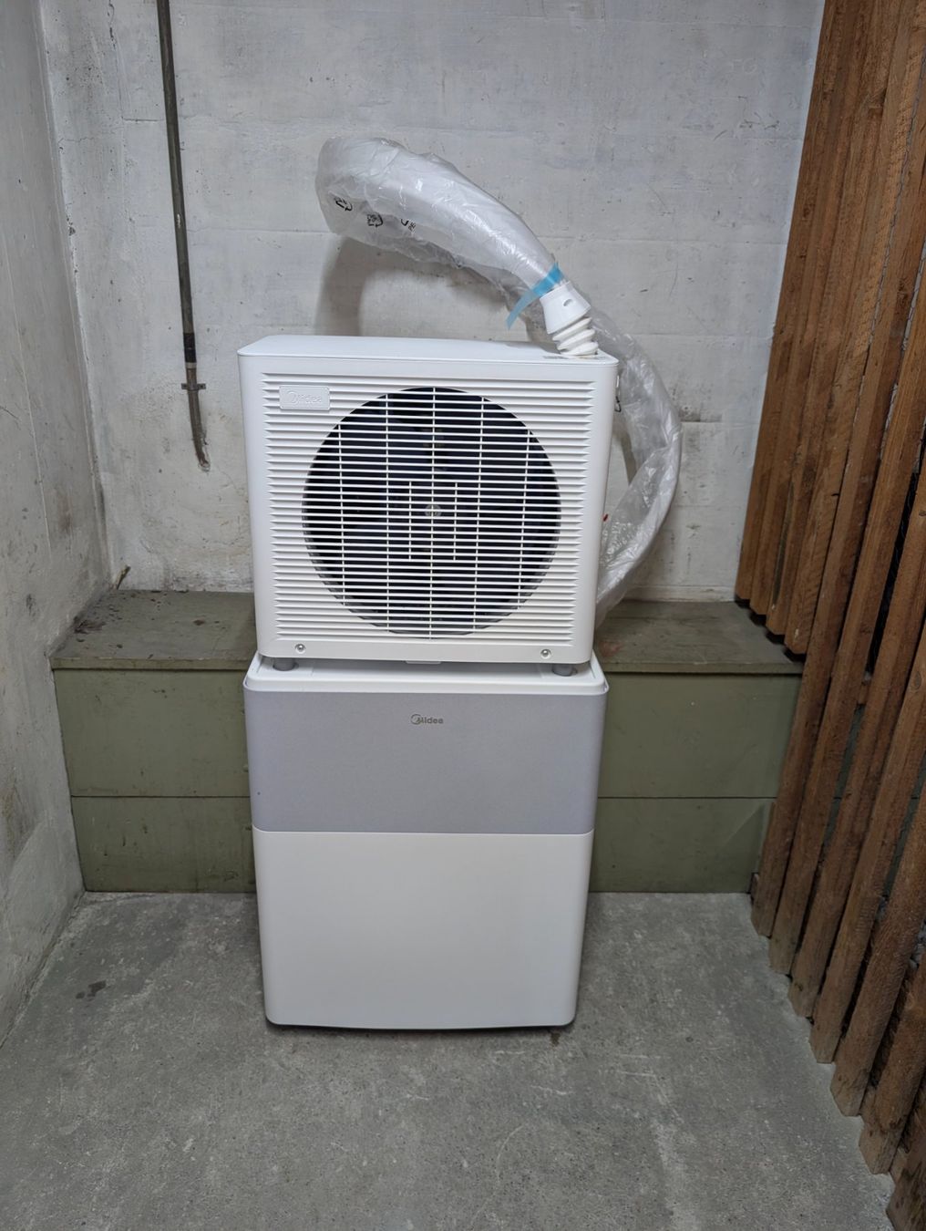 Midea Condizionatori: Midea PortaSplit 12000BTU – Nuovo (secondo la descrizione) da Basel venduto da yueguang