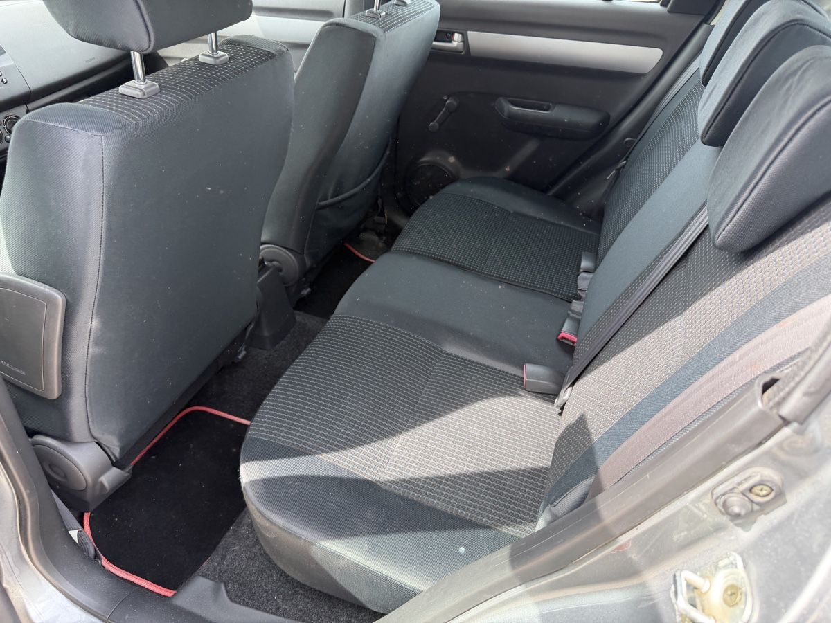 Suzuki Automobili: Suzuki Swift 1.3 – Usato da Oberönz venduto da Xyz90 5