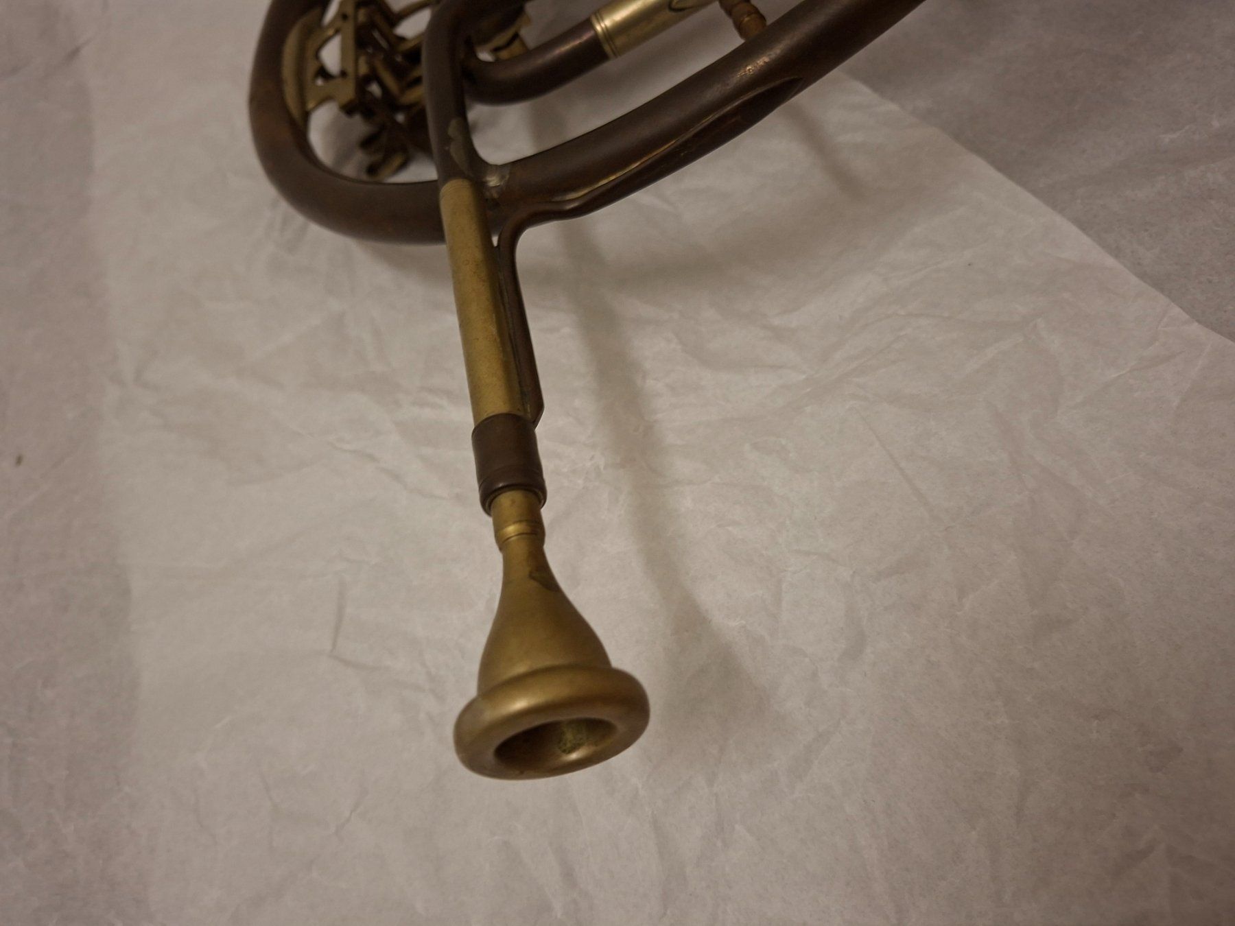 Instruments de musique: Waldhorn antik Messing mit Ventilen – D'occasion à Olten par Mezopotamya 4