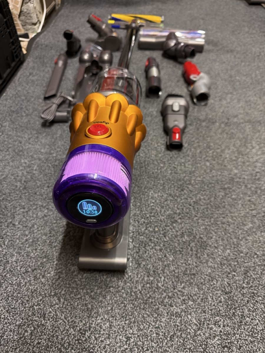 Dyson Aspirapolveri & Accessori: Dyson v12 detect slim absolut  – Usato da Landquart venduto da Nnf007 2