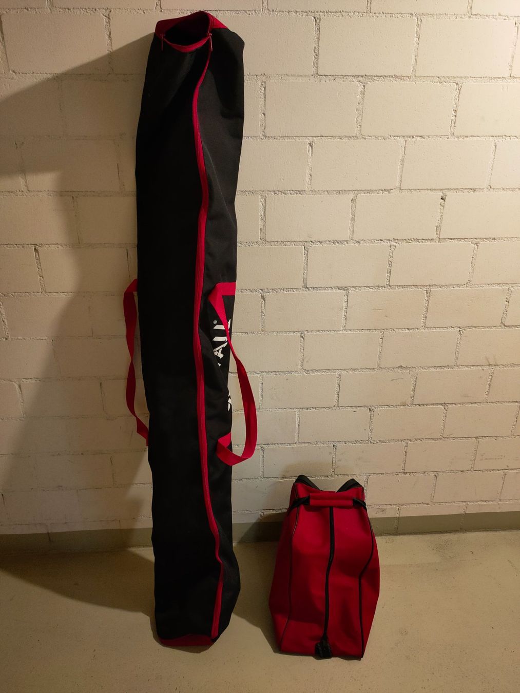 Boards: Snowboard mit Schuhen und Taschen – Gebraucht aus Rothrist von GIWALD 3