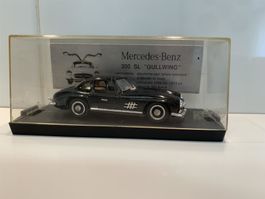 Mercedes-Benz 300 SL Gullwing 1:43 bang Flügel öffnen 340