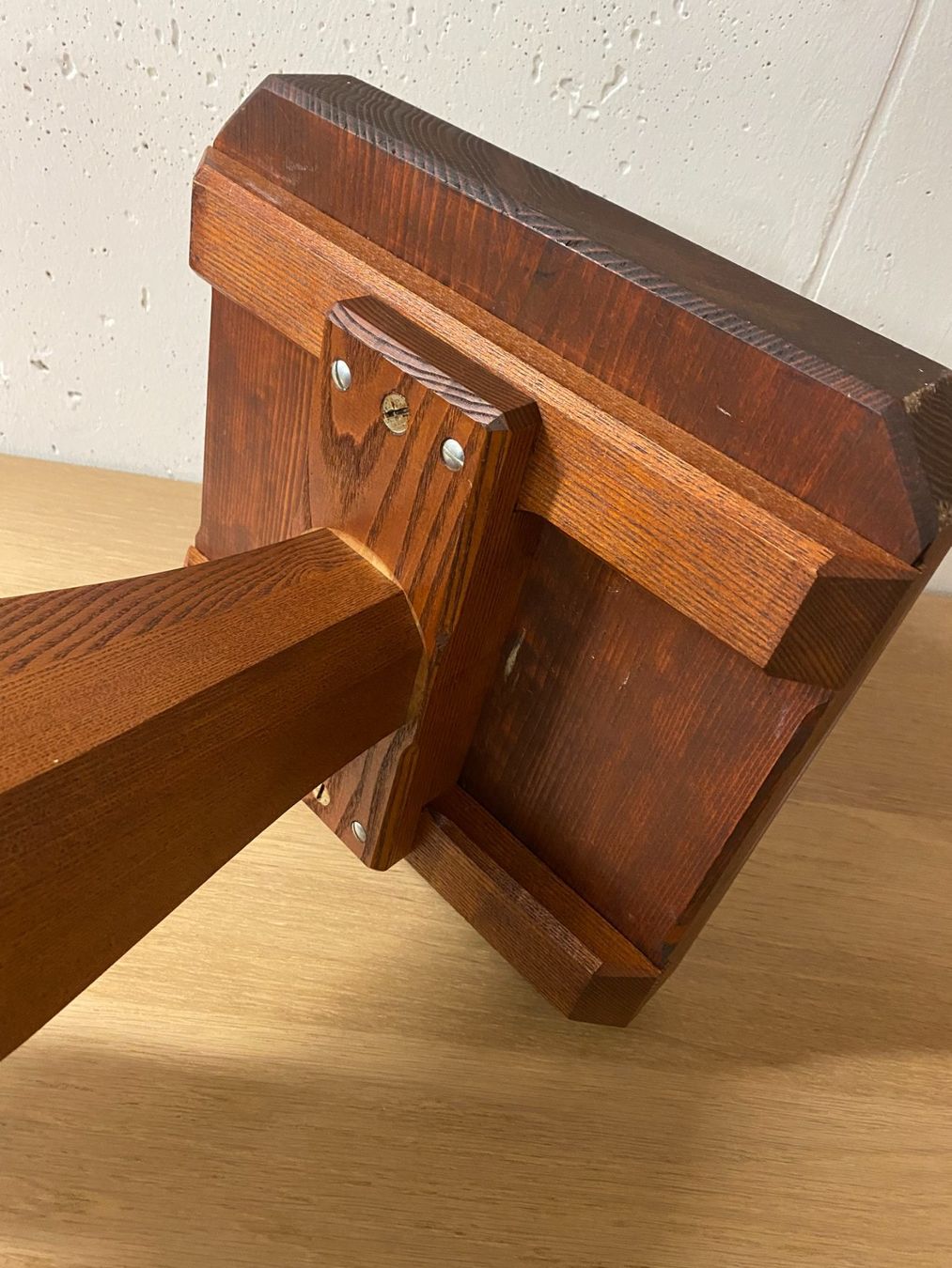 Sgabelli: Holzhocker robust – Usato da Unterterzen venduto da bac_287t 6