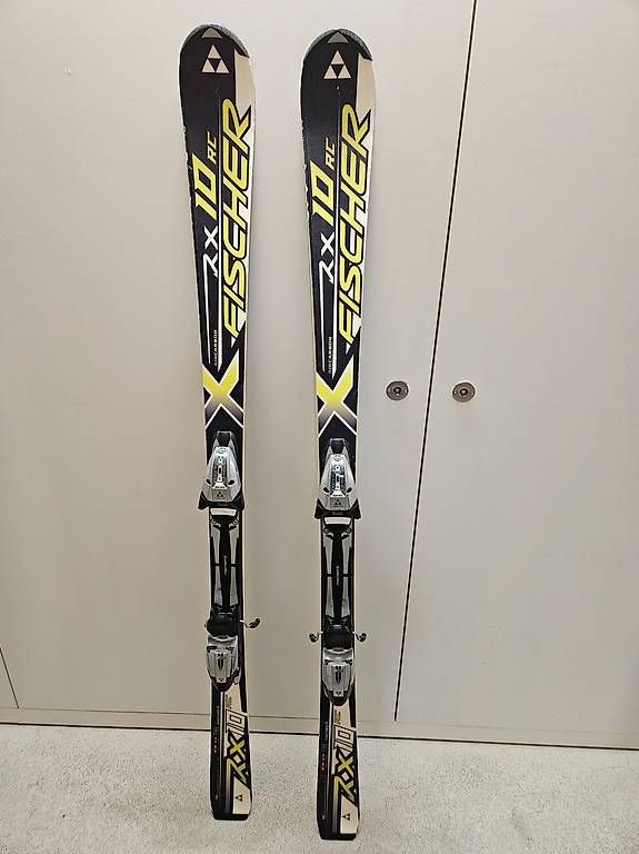 Skis: [Gebraucht] Fischer RX10 RC 160cm FS10 Bindung – D'occasion à Wabern par gio_wg2y