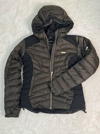 Daunenjacke Peak Performance mit Kapuze S