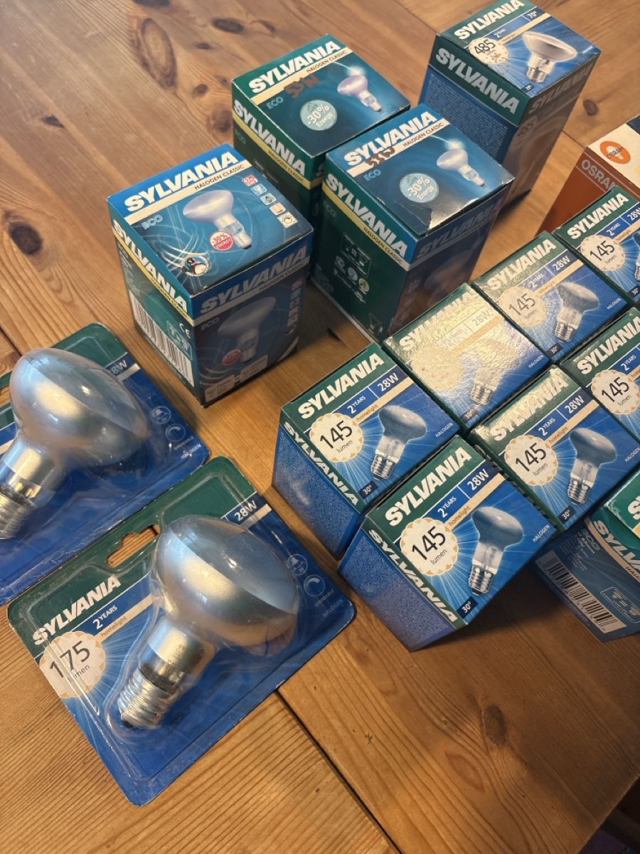 Lampen: Halogen Glühbirnen E27 16Stk – Neu und originalverpackt aus Wittenbach von kramerei.vanessa 2