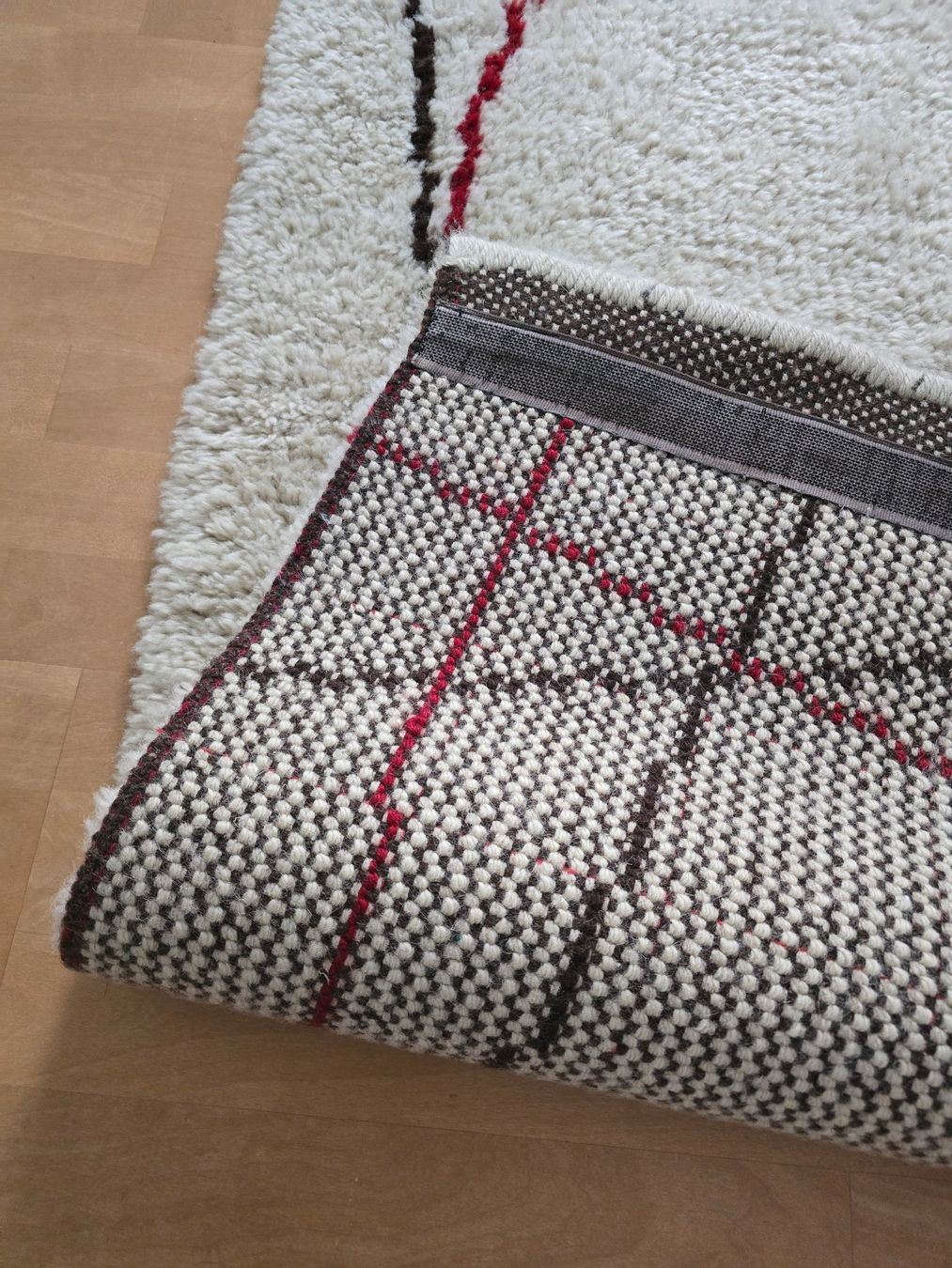 Teppiche: Teppich: Berber-Teppich 70 x 140 cm-Prototyp – Gebraucht aus Romanshorn von Rachacha 3