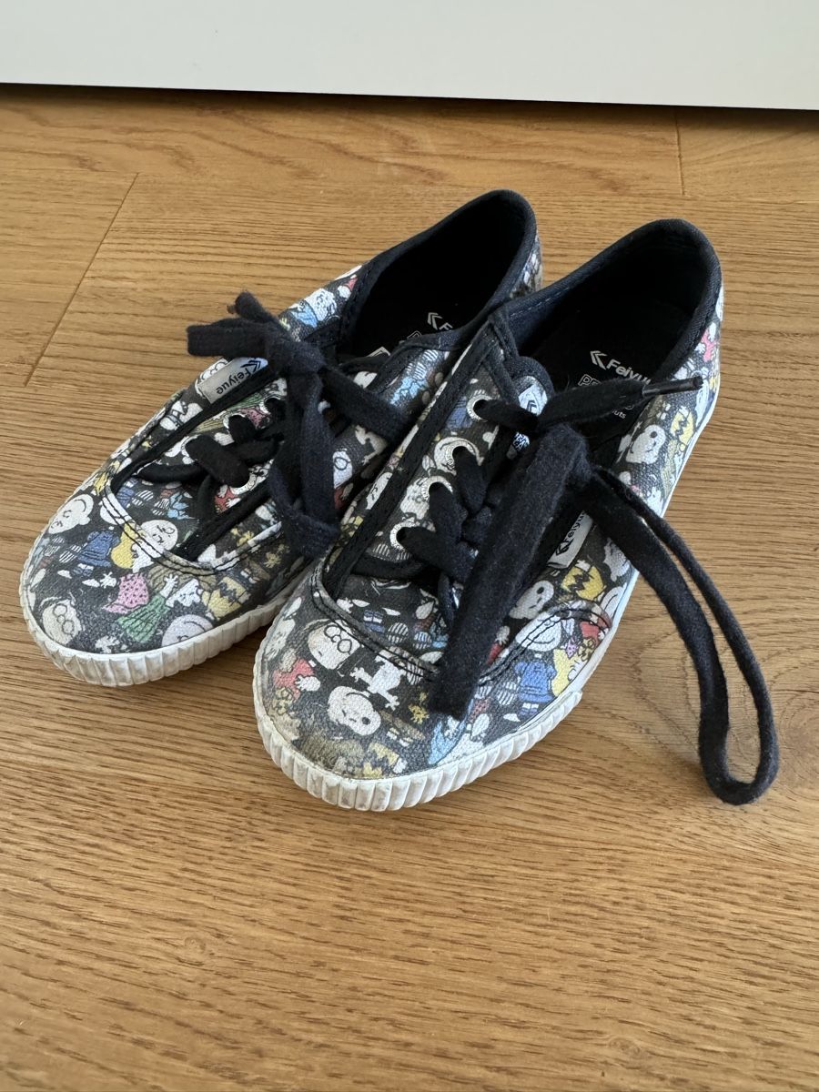 Scarpe per ragazze: Feiyue Sneakers Gr. 30 – Usato da Genthod venduto da Tidus04