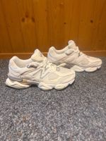 NEW BALANCE 9060 SNEAKER