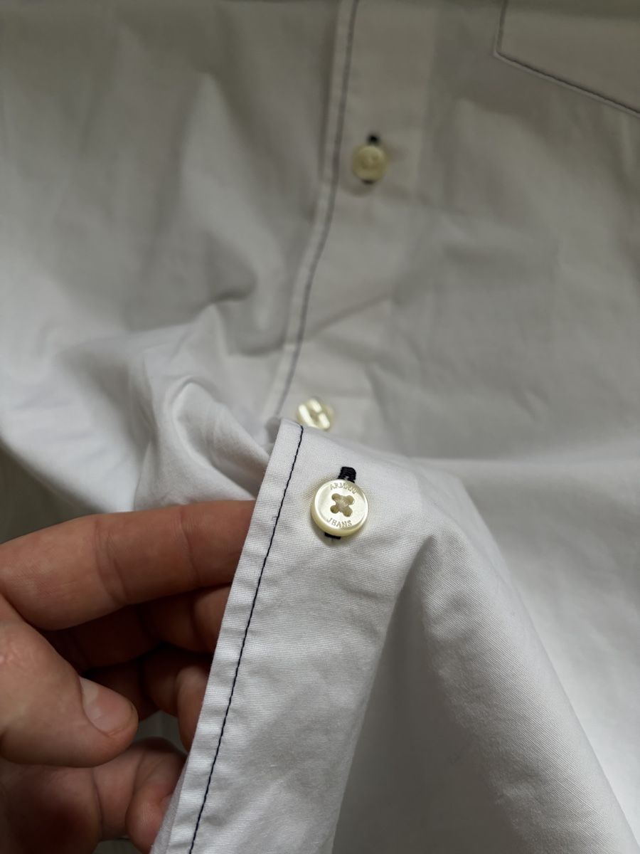 Armani Camicie: Armani Jeans White Shirt - Size L – Nuovo (secondo la descrizione) da Brislach venduto da edu_t6pq 4