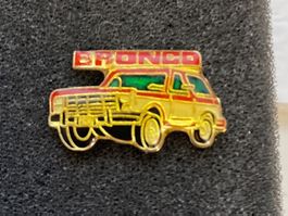 PIN'S - VOITURE - BRONCO