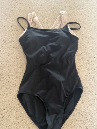 Body noir Capezio dentelle taille XS bon état