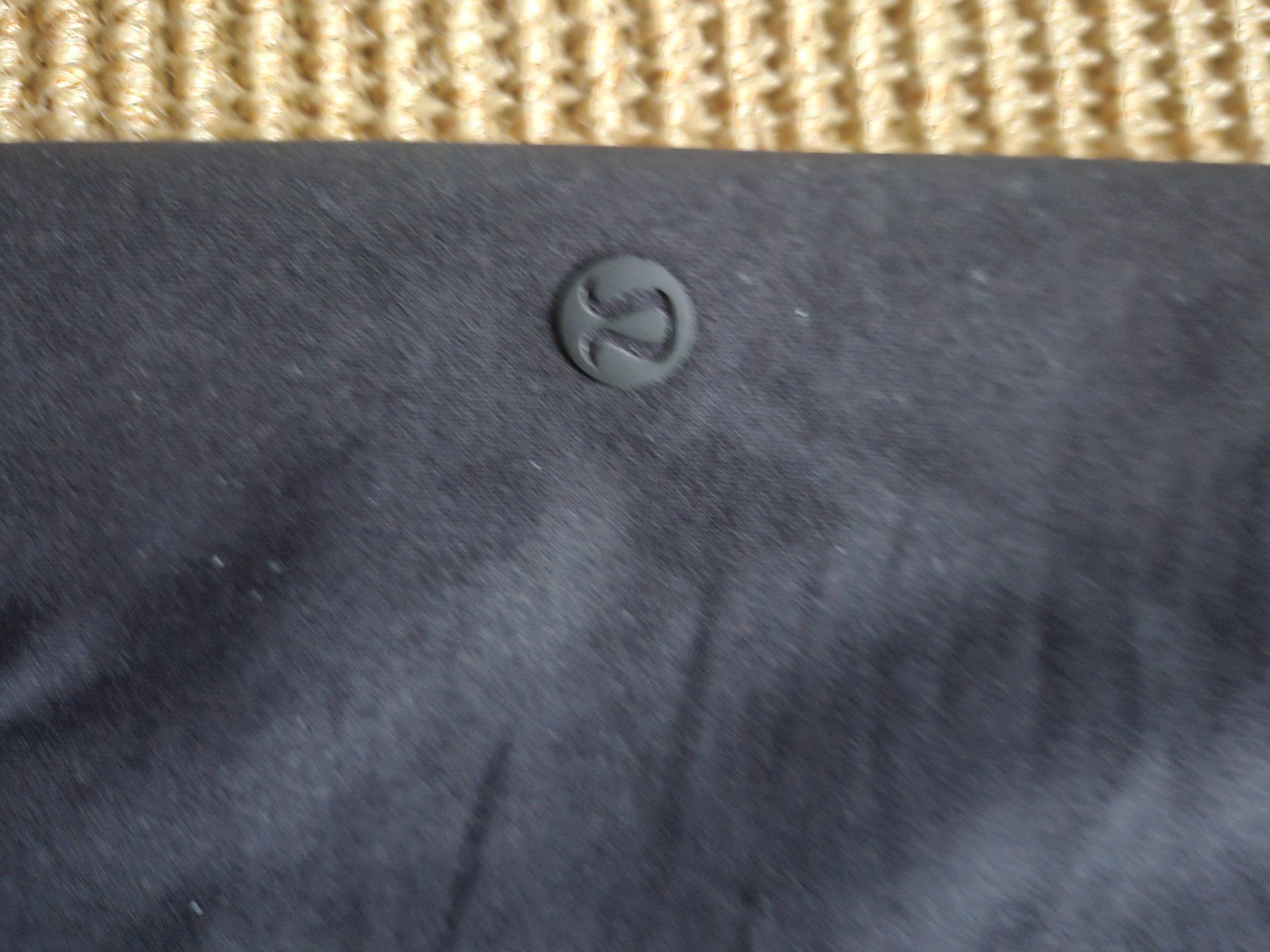 Lululemon Pantaloni: Lululemon Sporthose – Usato da Thalwil venduto da illesreka 3
