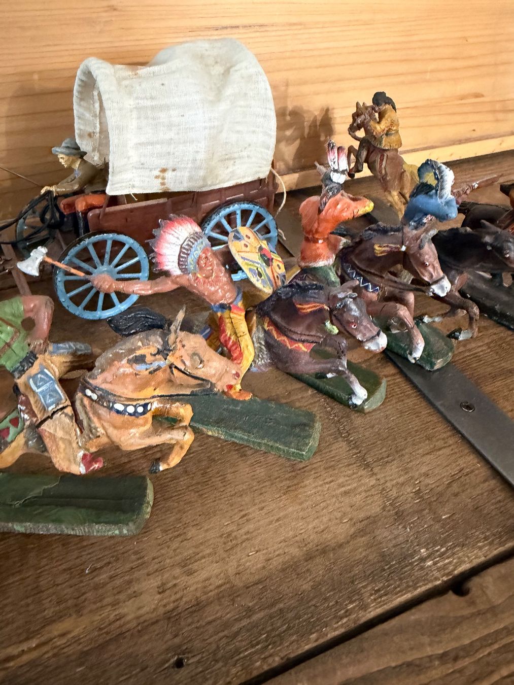 Elastolin Spielzeuge: 102 Cow-boy indiens élastolin – Gebraucht aus Ecuvillens von mcw_lx9j 2