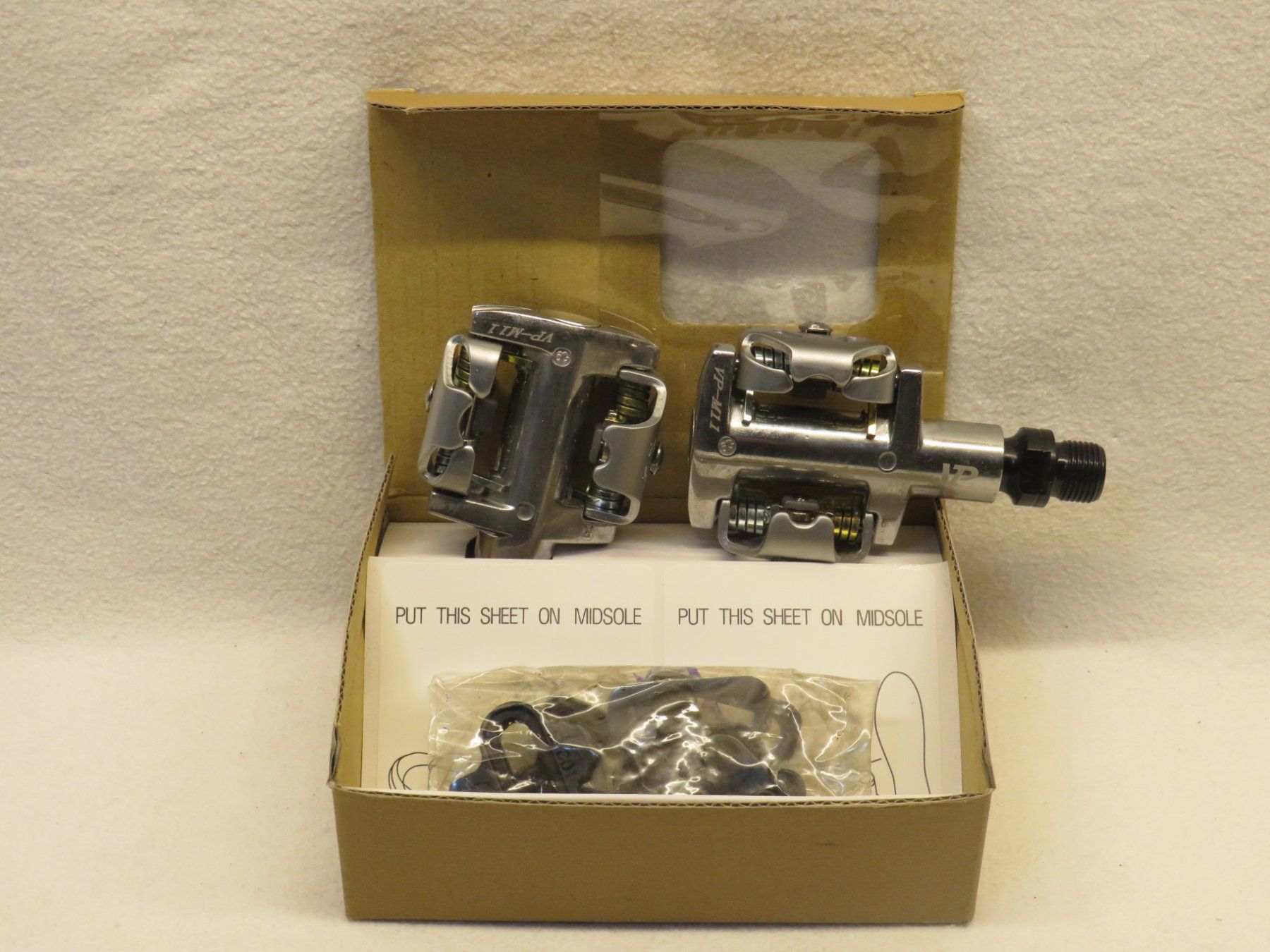 Ersatzteile: 3x VP -Components Clipless Pedals Compatible Alloy – Neu (gemäss Beschreibung) aus Elsau von MANWITHVAN 5