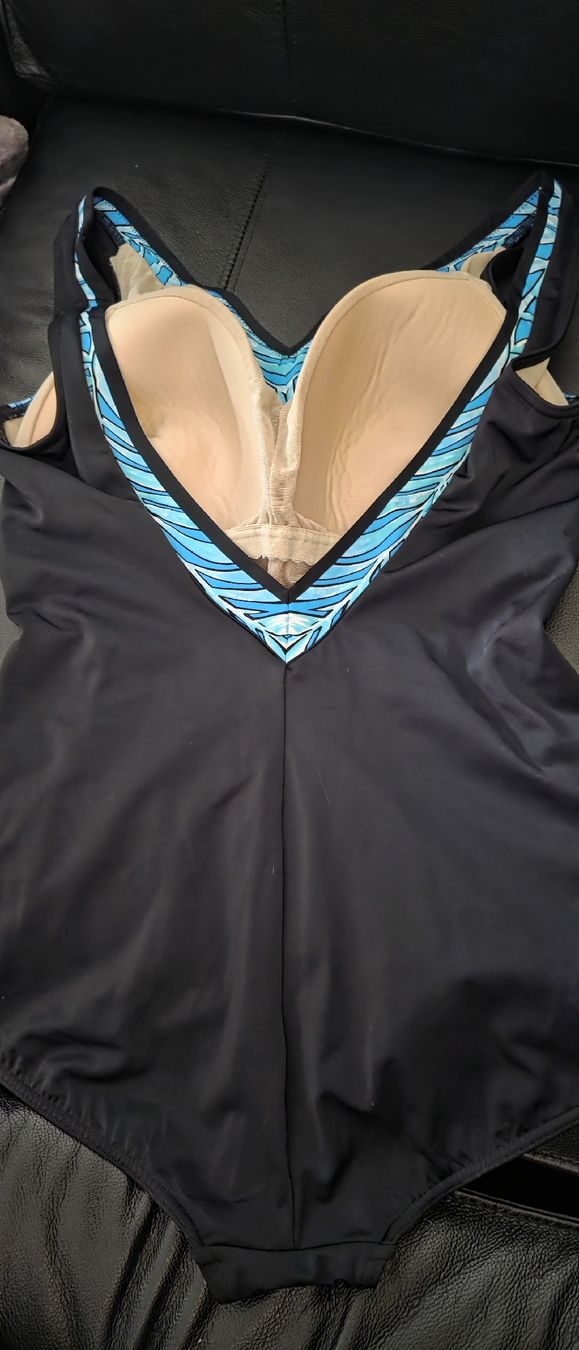 Sunflair Maillots de bain & Bikinis: Badeanzug Gr. 44 – D'occasion à Ellikon an der Thur par Ribbeli 1