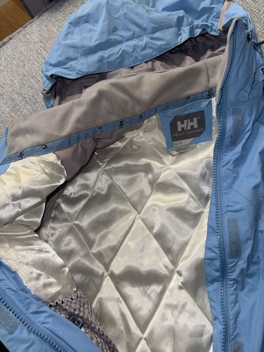 Helly Hansen Vestes: Helly Hansen Outdoor-/Skijacke in hellblau – D'occasion à Horw par lpa_5qfw 1